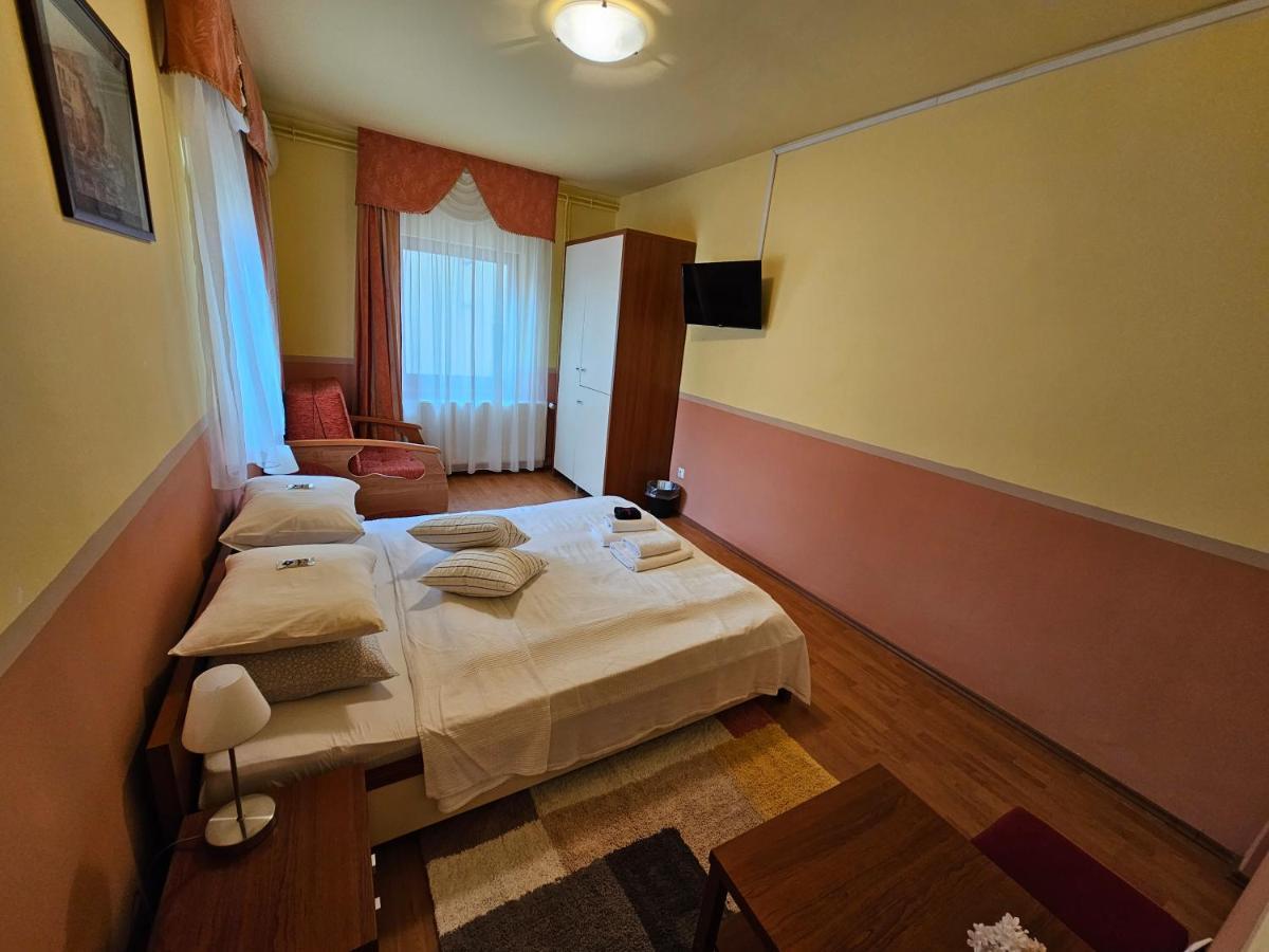 Abigél 2 Vendégház Miskolc Exterior foto
